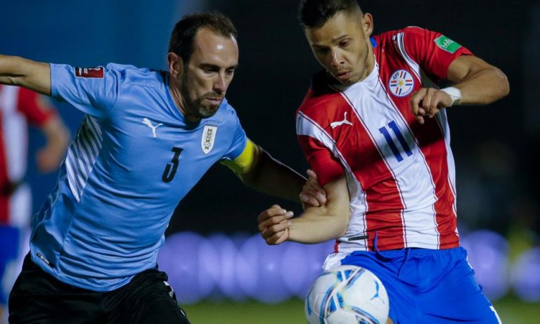 Eliminatorias Sudamericanas: Empate en Montevideo.