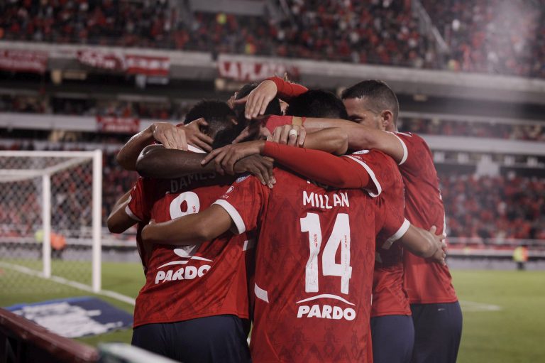 Copa Sudamericana: Victoria agónica de Independiente frente a Boston River para reponerse del golpe en Bolivia.